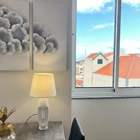 Se Cathedral Roof House