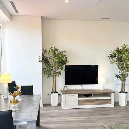 Se Cathedral Roof House * 푼샬