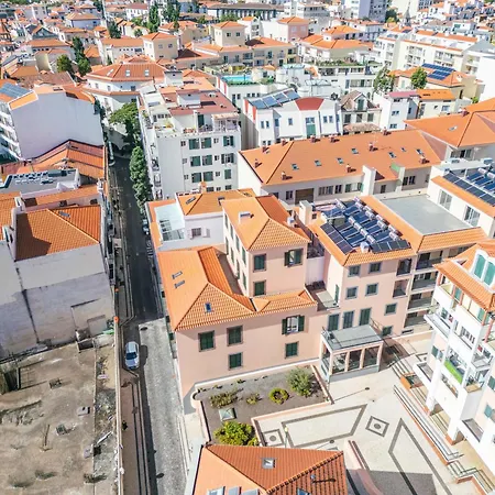 Se Cathedral Roof House * 푼샬